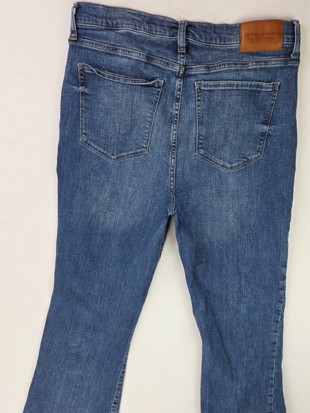Lucky Brand Hi Rise Flare Stevie 32X31 Womens Size 14/32 Blue Denim Logo Jeans